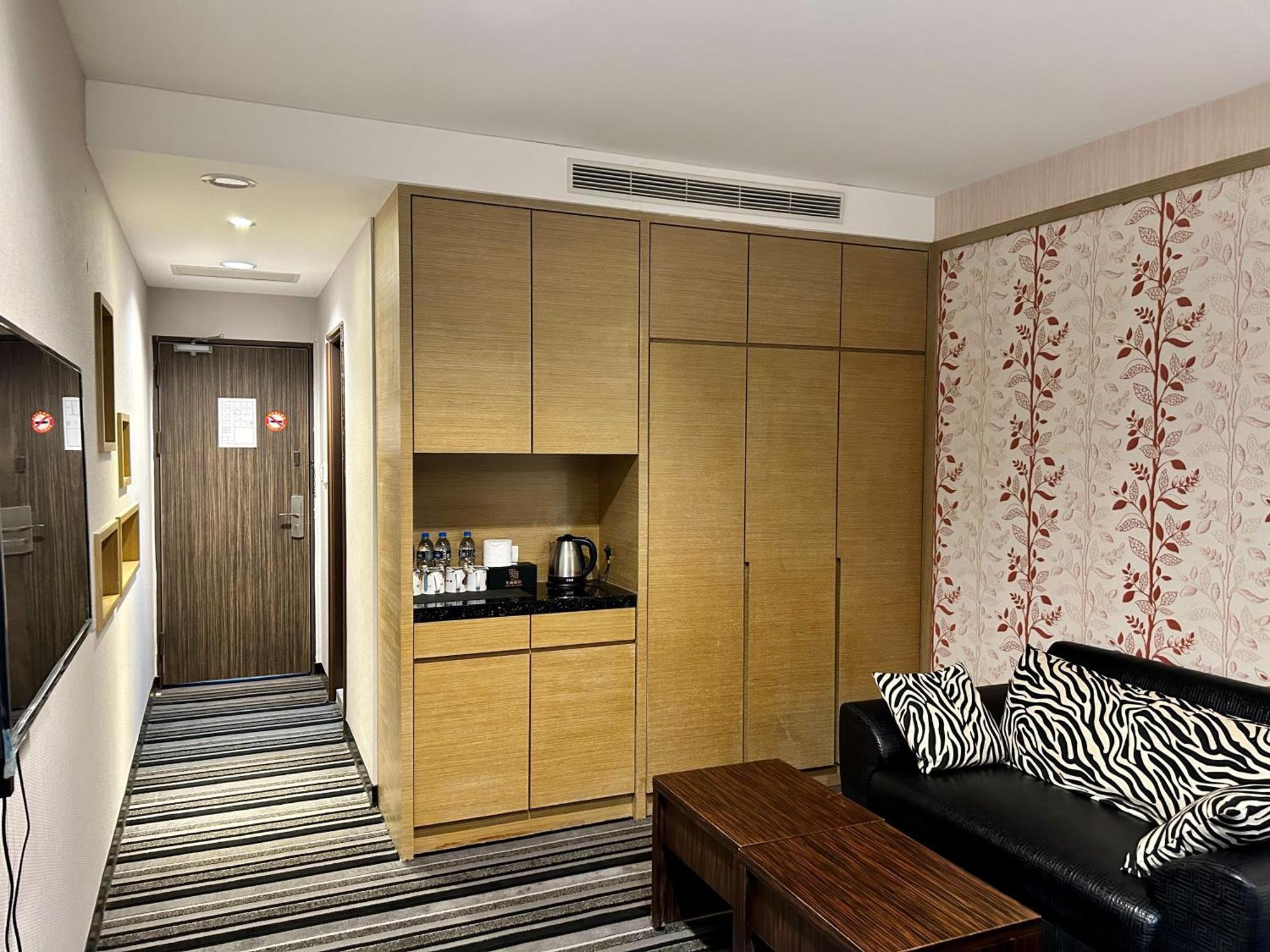 Home Full Hotel Jincheng Dış mekan fotoğraf